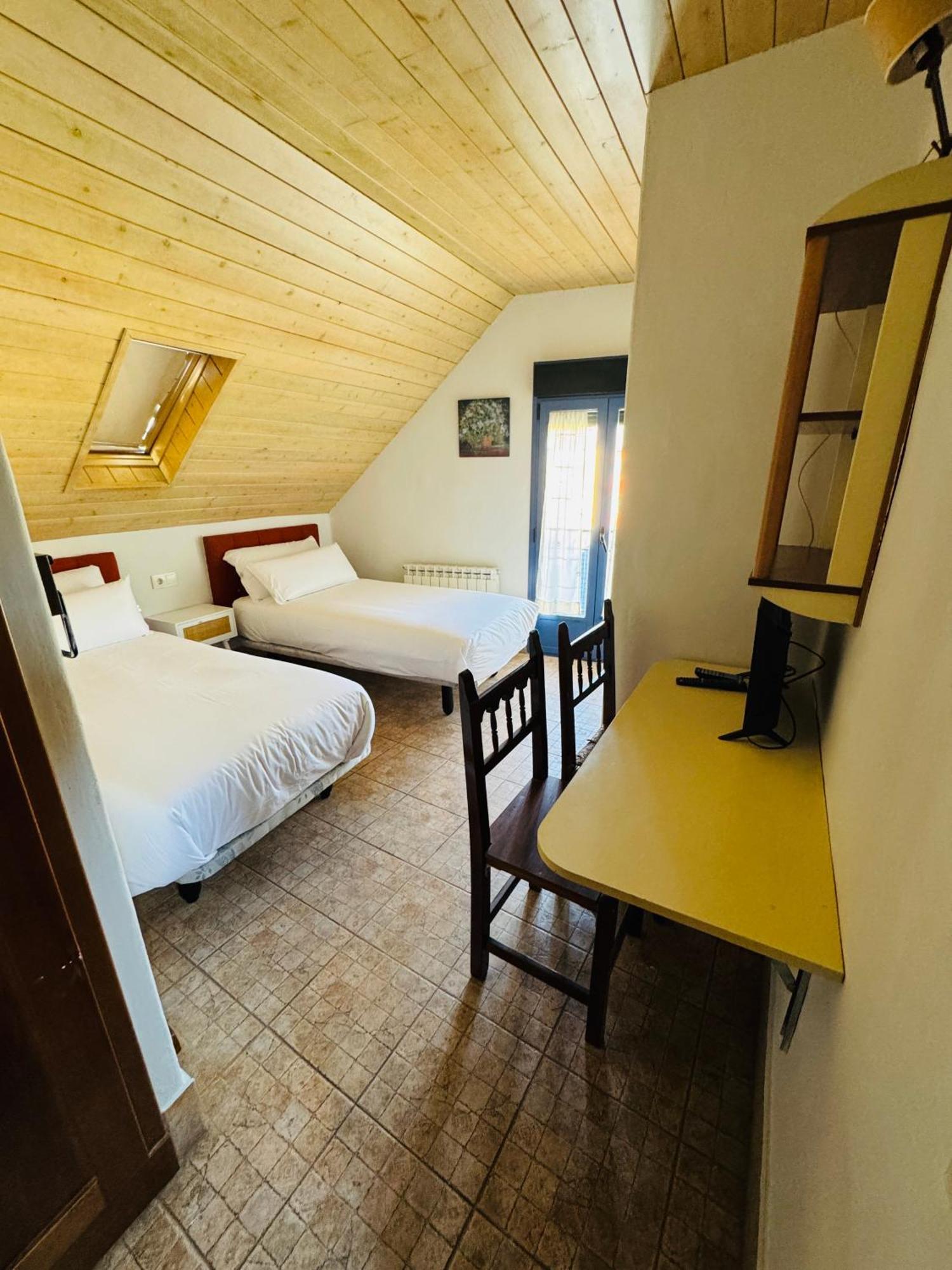 Hostal Nau Pradets Vielha e Mijaran Exterior foto