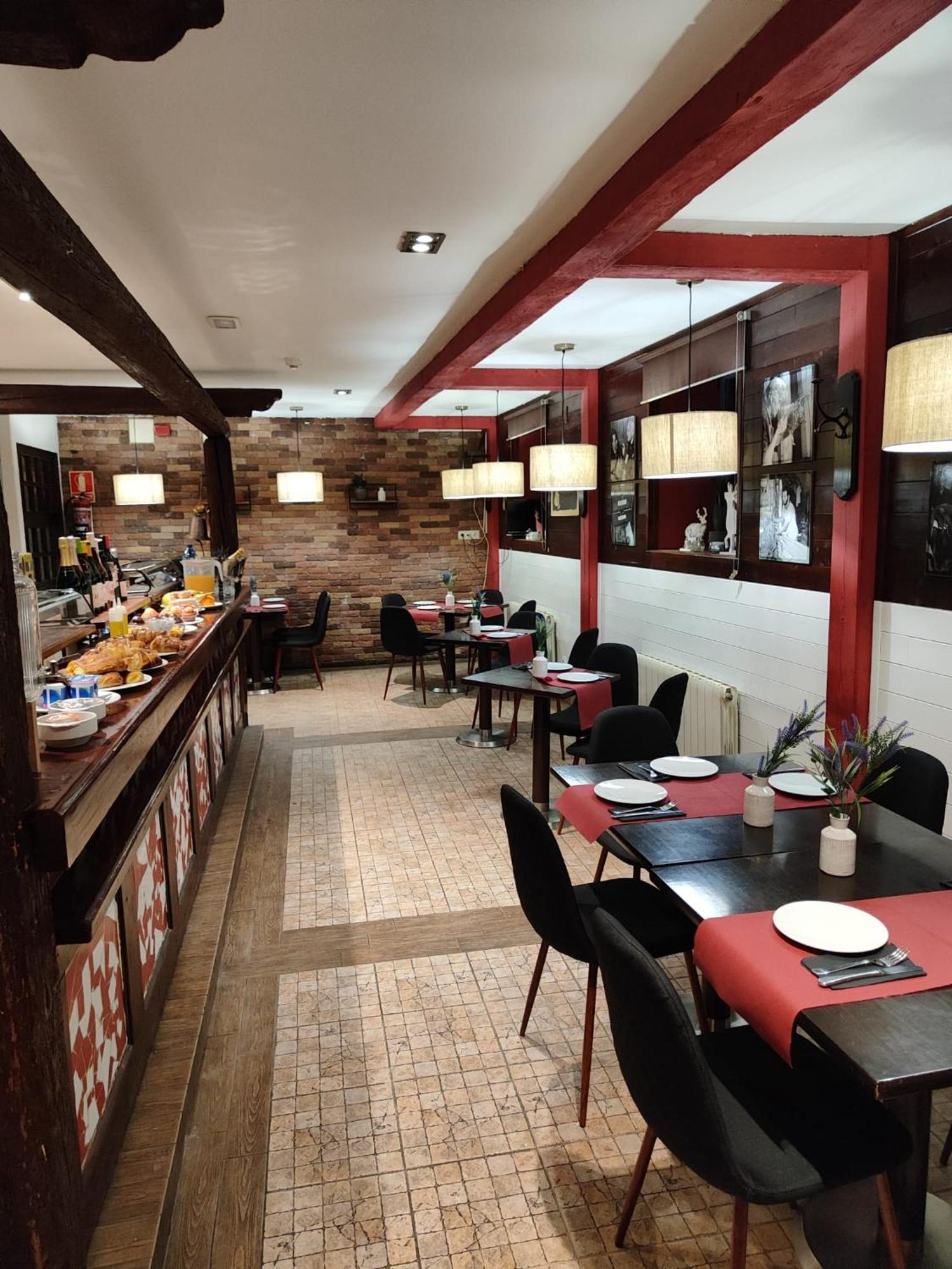 Hostal Nau Pradets Vielha e Mijaran Exterior foto